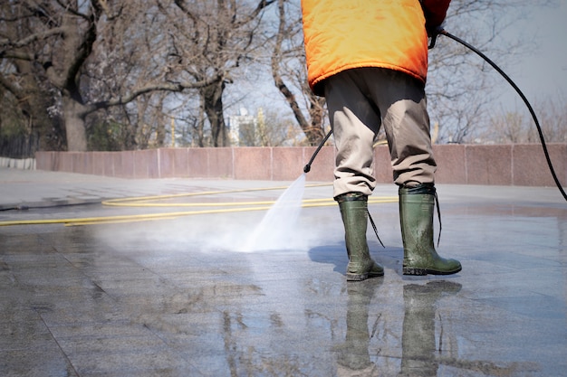 Best Practices For Pressure Washing In Cold Weather Conditions