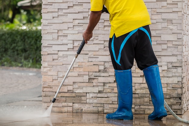 Exploring The Best Detergents For Pressure Washing