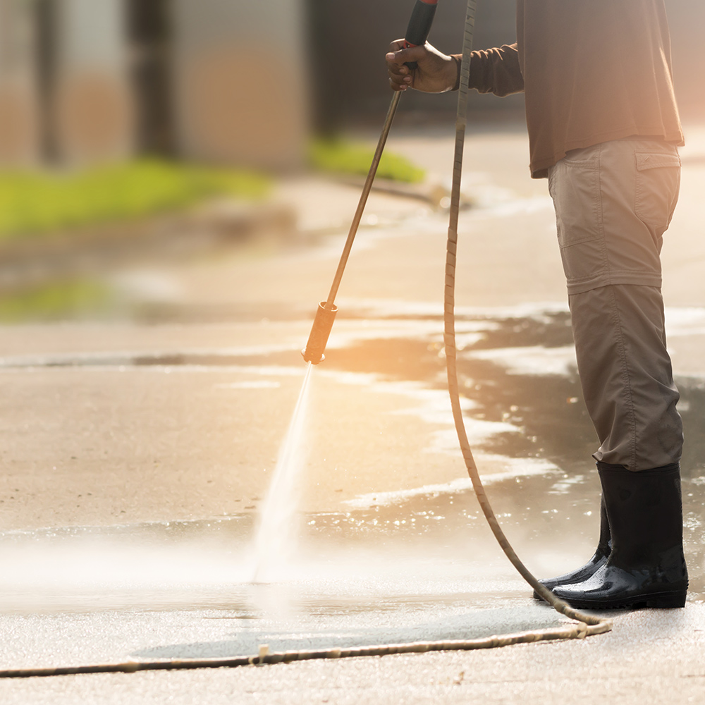 Pressure Washing Vs. Power Washing: Know The Difference